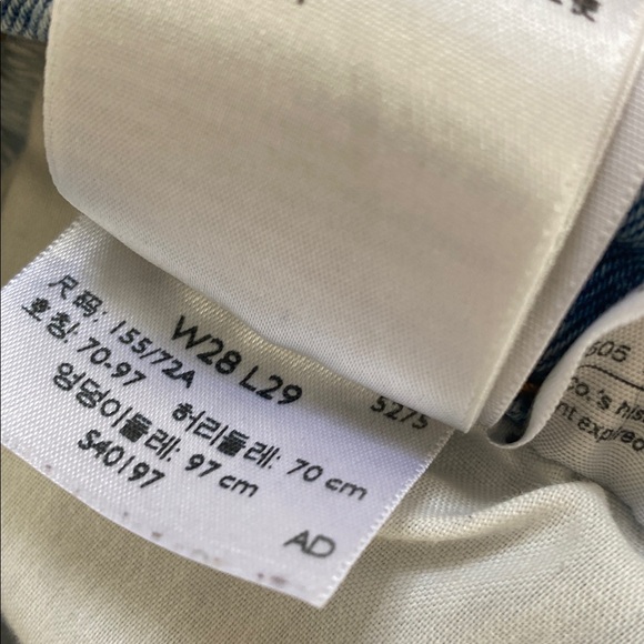 Levi’s Premium Ribcage Straight Lightwash Jeans 28 - Picture 5 of 8